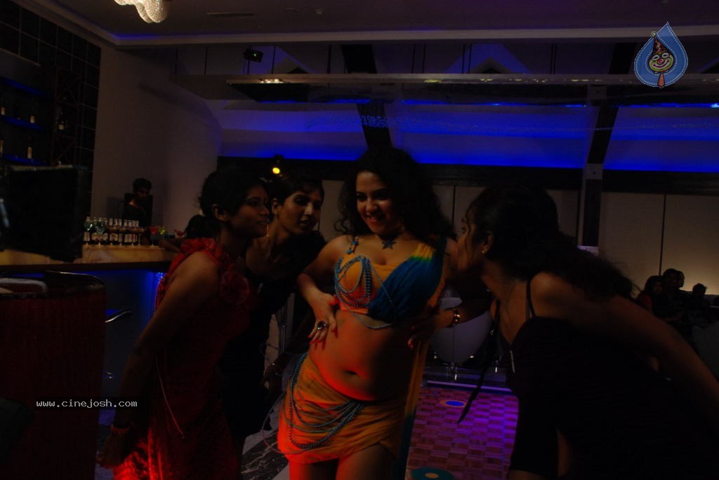 All The Best Movie Latest Stills - 44 / 103 photos