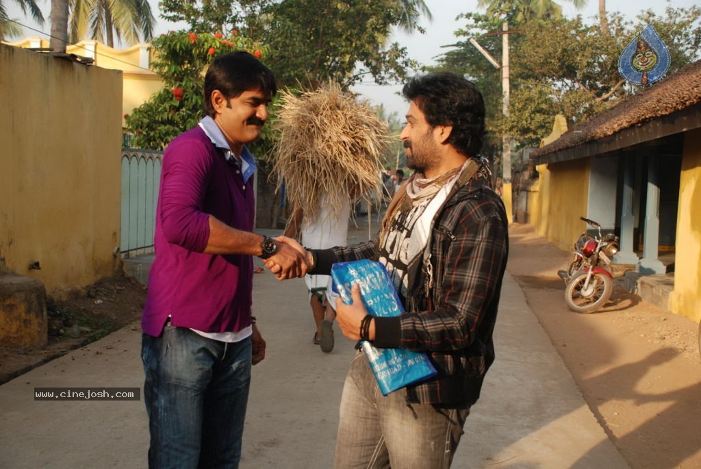 All The Best Movie Latest Stills - 59 / 103 photos