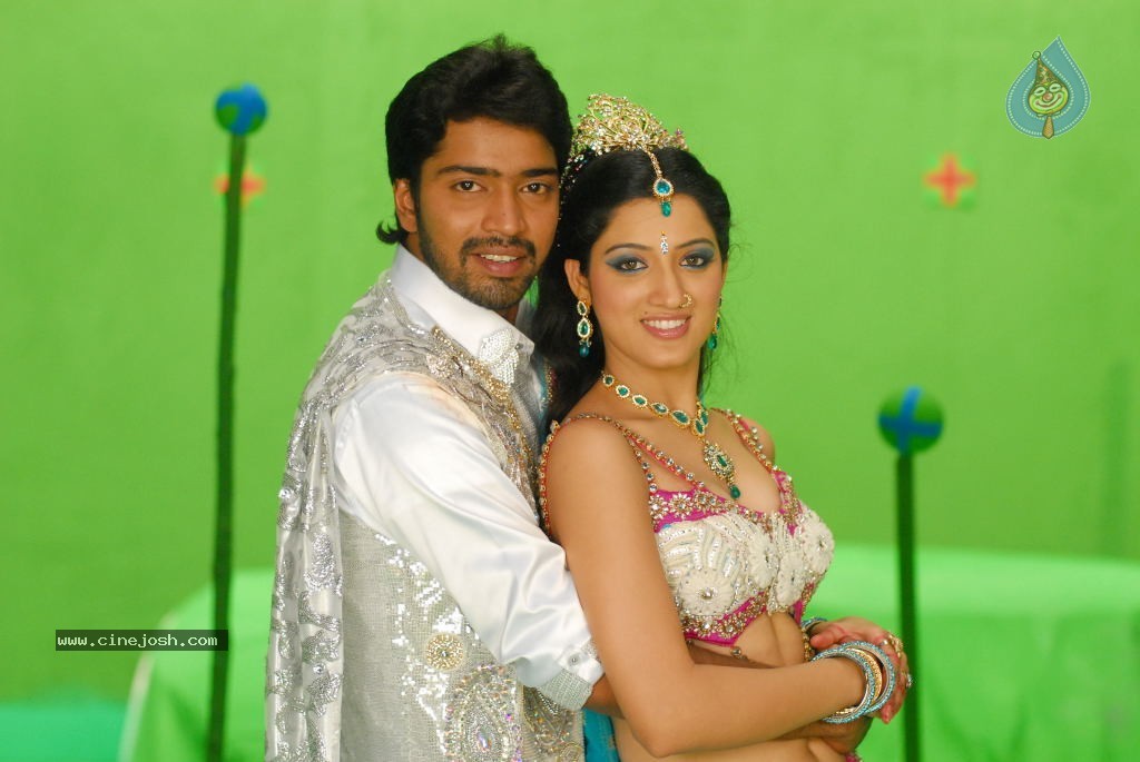 Allari Naresh Friendly Movies Movie Photos - 8 / 9 photos