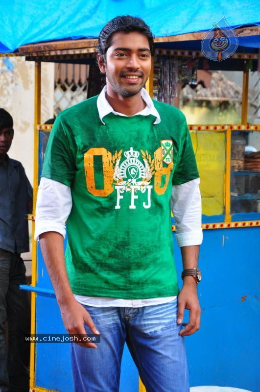 Allari Naresh In Wellfare Creations Movie Working Stills - 19 / 43 photos