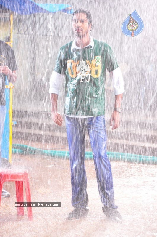 Allari Naresh In Wellfare Creations Movie Working Stills - 37 / 43 photos