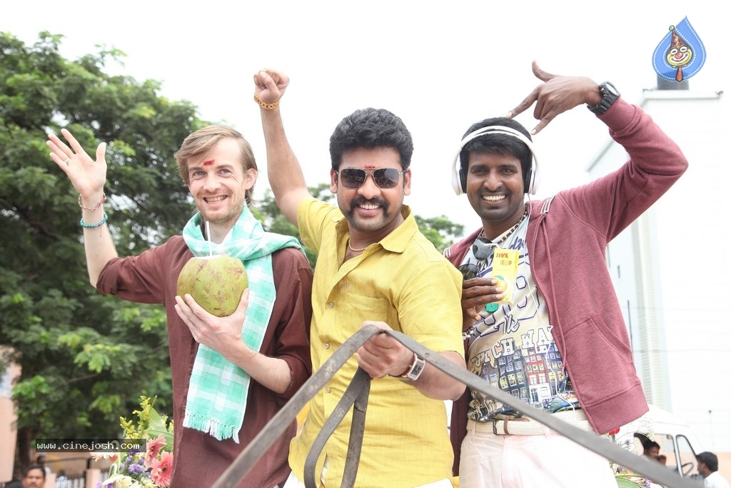 Alludu Singam Movie Stills - 3 / 20 photos