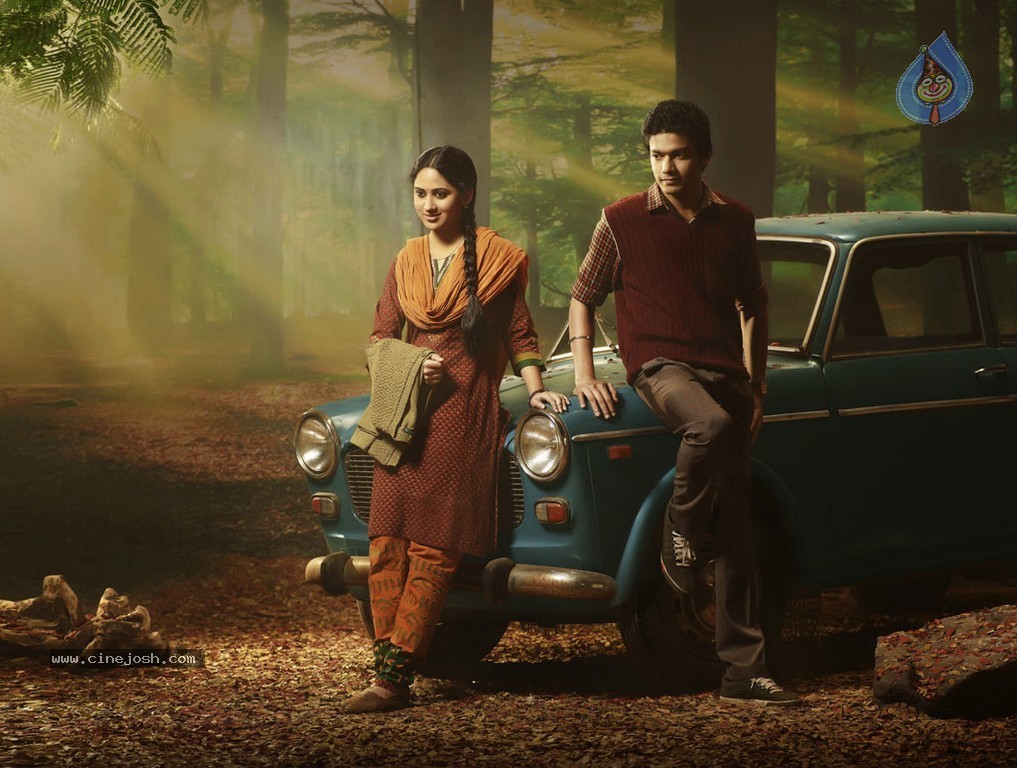 Amara Kaaviyam Tamil Movie Stills - 2 / 55 photos