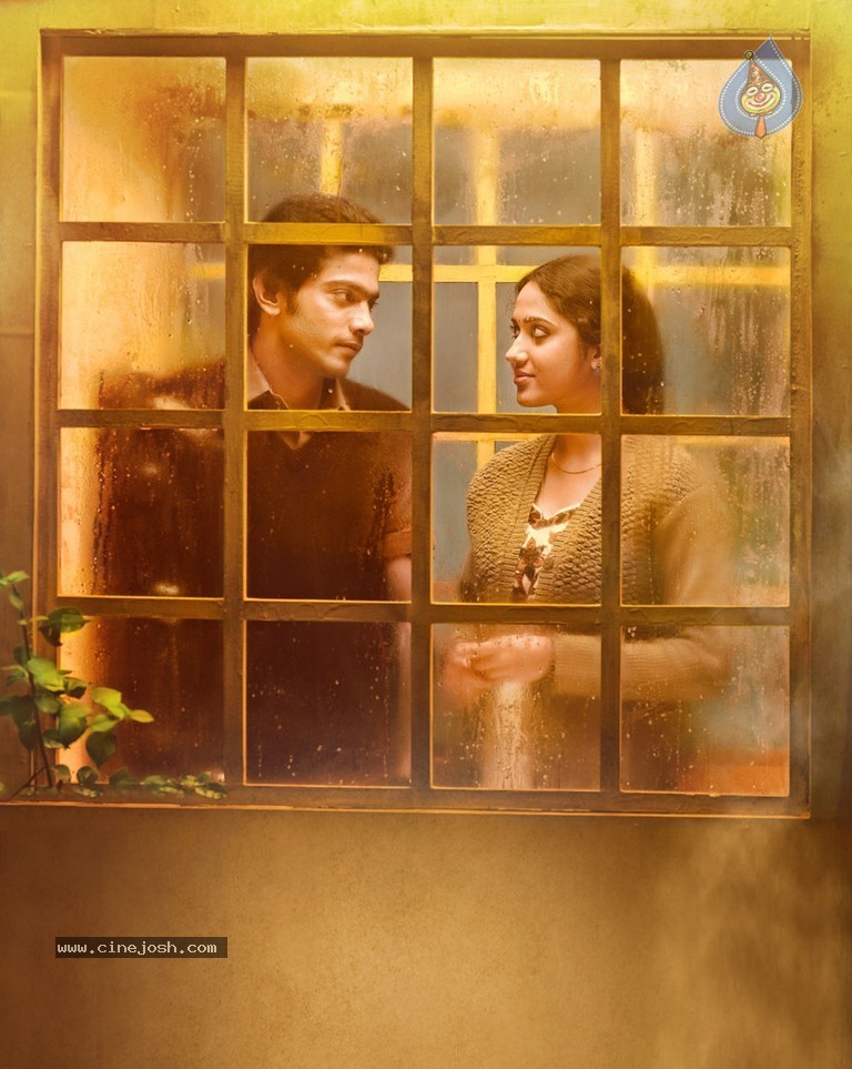 Amara Kaaviyam Tamil Movie Stills - 23 / 55 photos