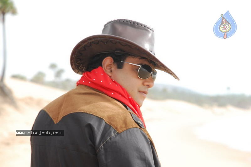 Amayakudu Movie New Stills - 21 / 101 photos