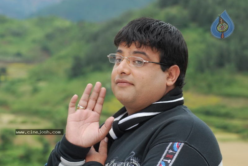 Amayakudu Movie New Stills - 26 / 101 photos
