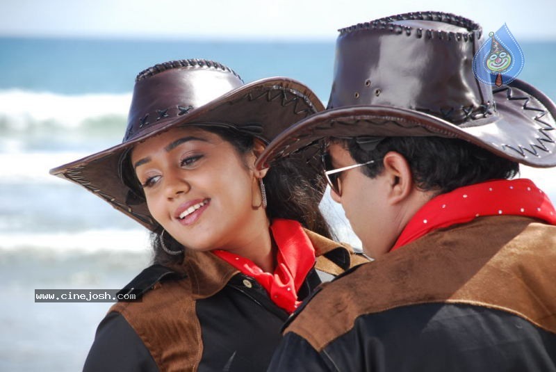 Amayakudu Movie New Stills - 29 / 101 photos