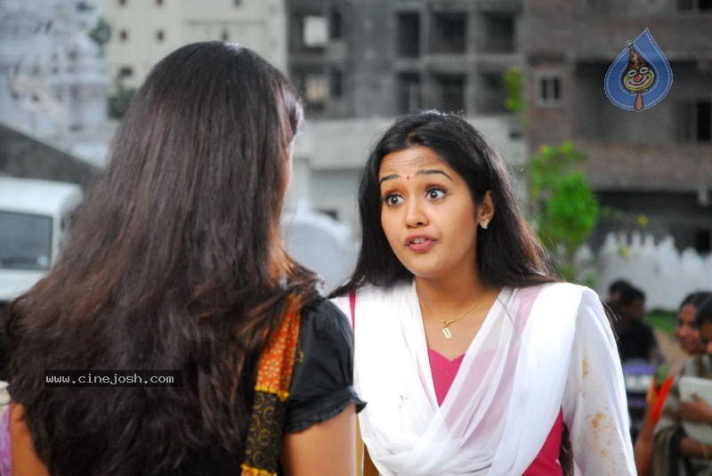Amayakudu Movie New Stills - 33 / 101 photos