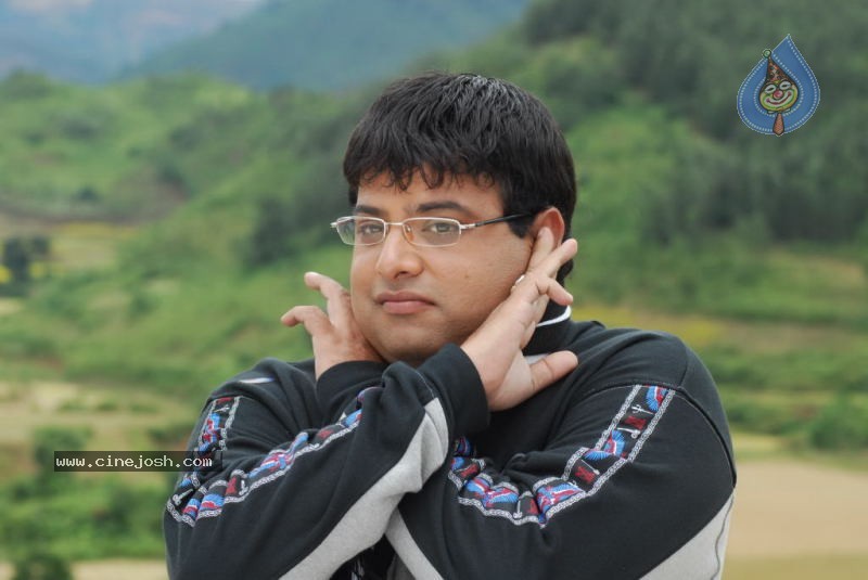 Amayakudu Movie New Stills - 54 / 101 photos