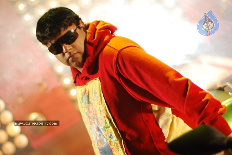 Amayakudu Movie New Stills - 73 / 101 photos