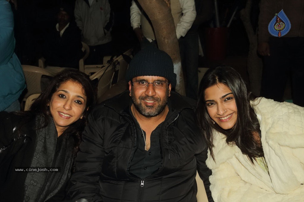 Ambikapathy Tamil Movie Stills - 4 / 17 photos