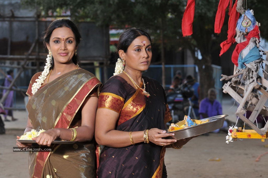 Amma Ammamma Tamil Movie Stills - 12 / 30 photos