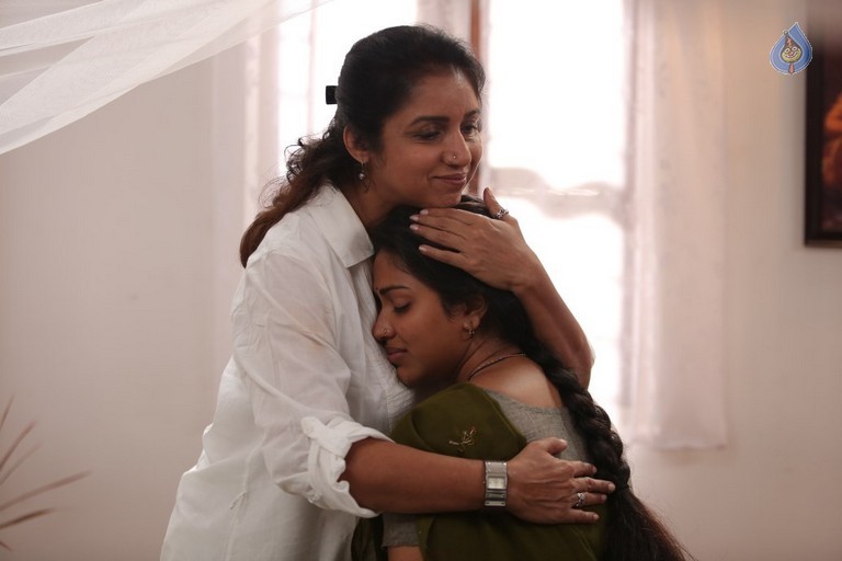 Amma Kanakku Tamil Movie Photos - 36 / 57 photos