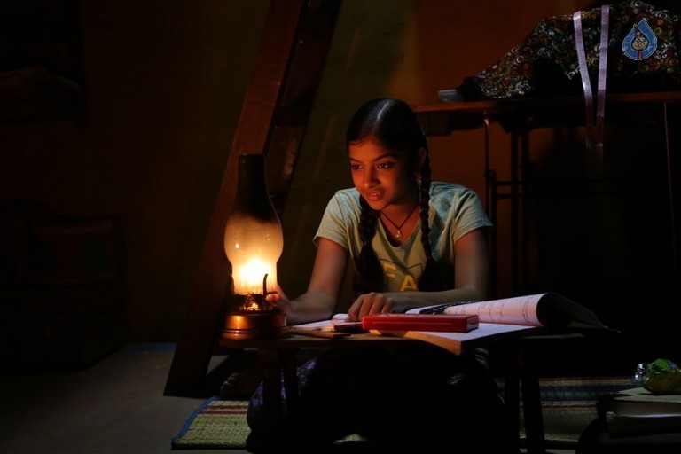 Amma Kanakku Tamil Movie Photos - 45 / 57 photos