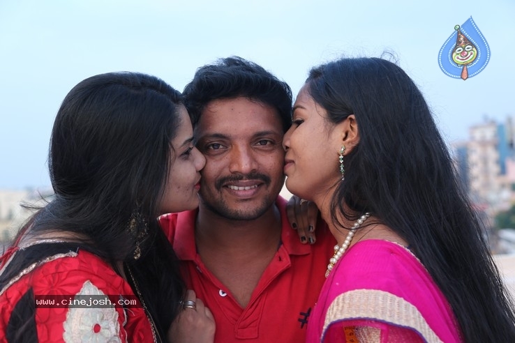 Ammayante Alusa Movie Stills - 5 / 7 photos