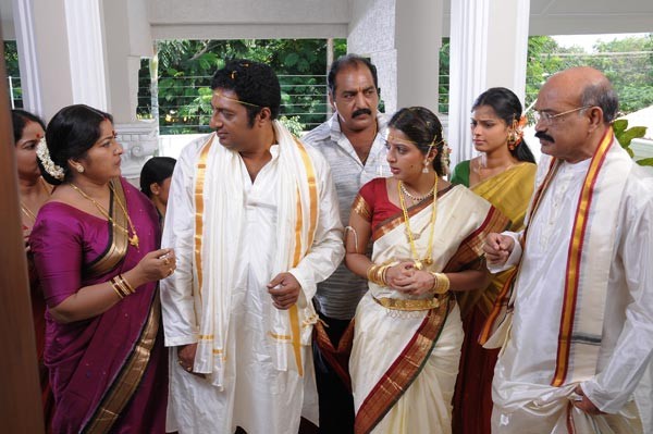 Amod Entertainments Prakash Raj and Bhumika - 7 / 100 photos