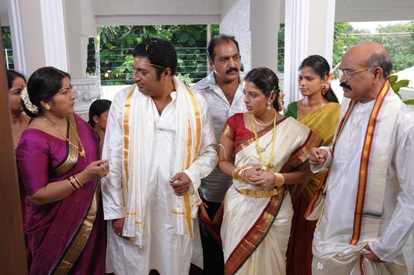 Amod Entertainments Prakash Raj and Bhumika - 8 / 100 photos