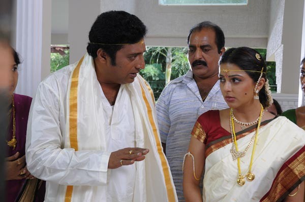 Amod Entertainments Prakash Raj and Bhumika - 11 / 100 photos