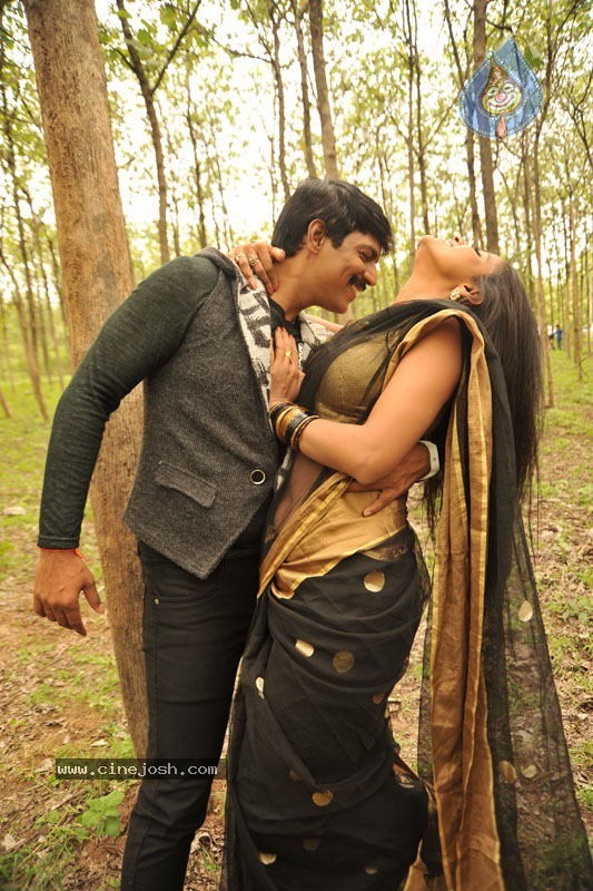 Anaganaga Movie Hot Stills - 27 / 273 photos