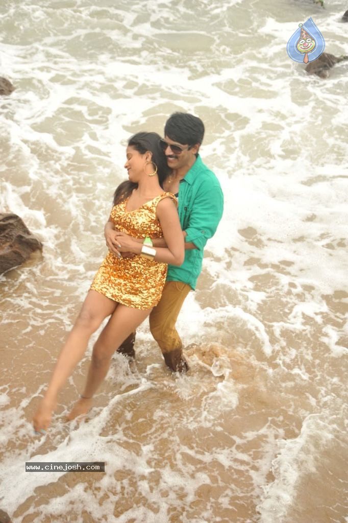 Anaganaga Movie Hot Stills - 36 / 273 photos