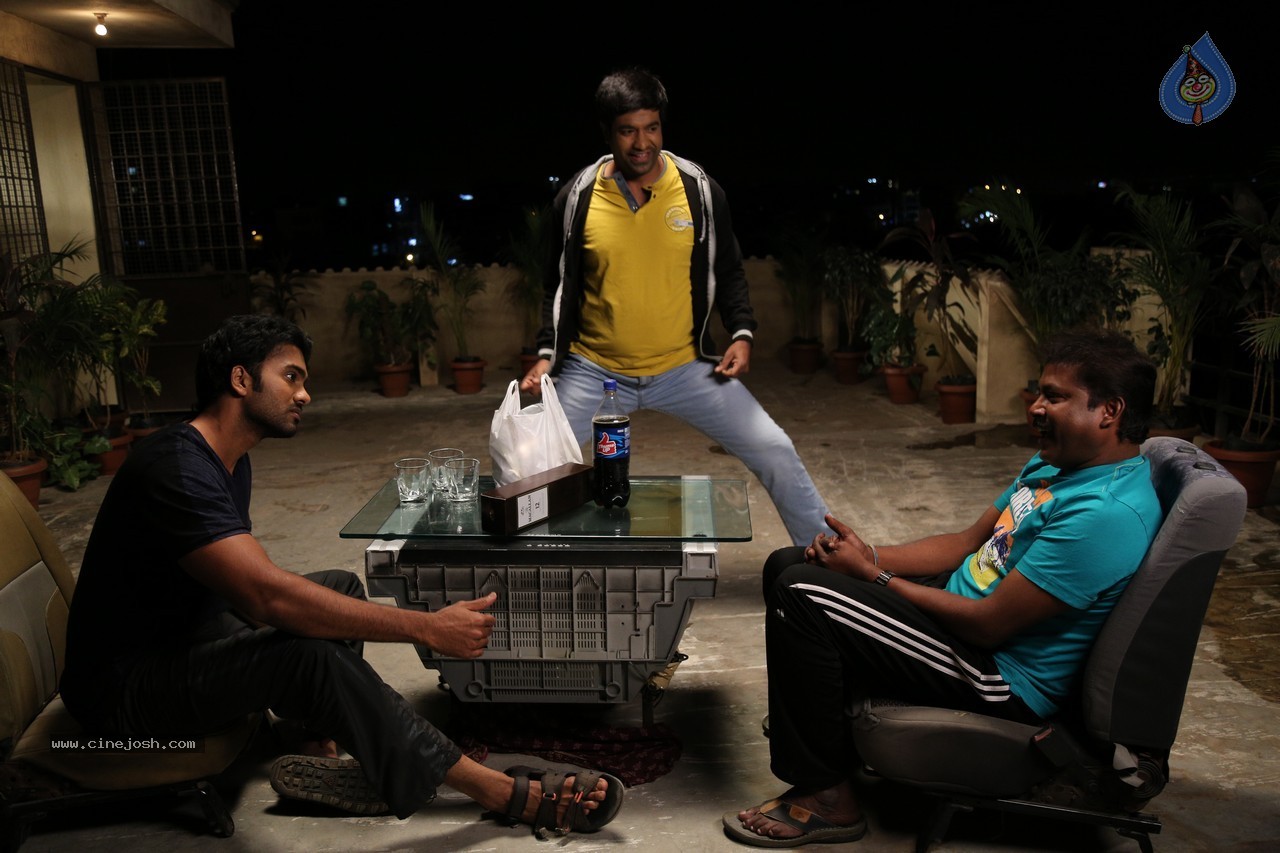 Anaganaga Oka Chitram Movie Stills - 27 / 30 photos