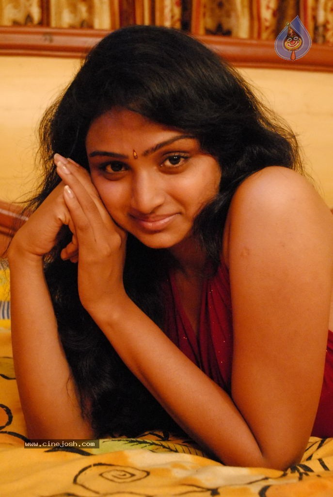 Anagarigam 2 Oo Radha Katha Movie New Stills - 28 / 48 photos