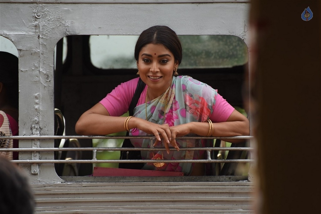 Anbanavan Asarathavan Adangathavan Tamil Film Photos - 23 / 28 photos
