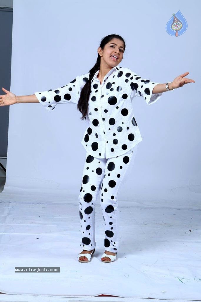 Anbula Kamal Movie Stills - 72 / 72 photos