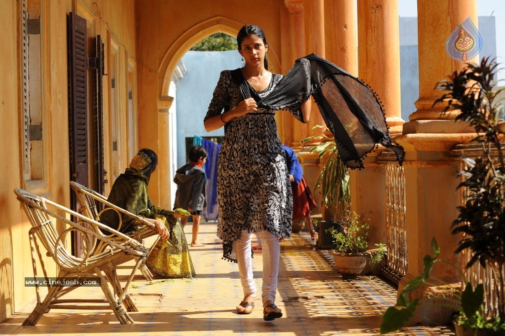 Andala Rakshasi Movie New Stills - 9 / 42 photos