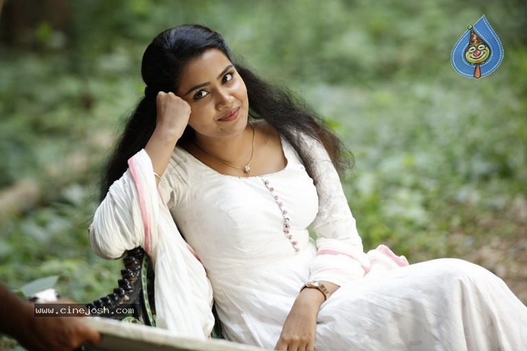 Andamaina Jeevitham Movie New Photos - 3 / 42 photos