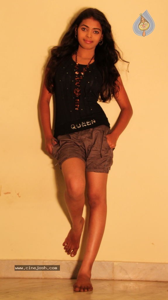Andamaina Maaya Movie Stills - 1 / 17 photos