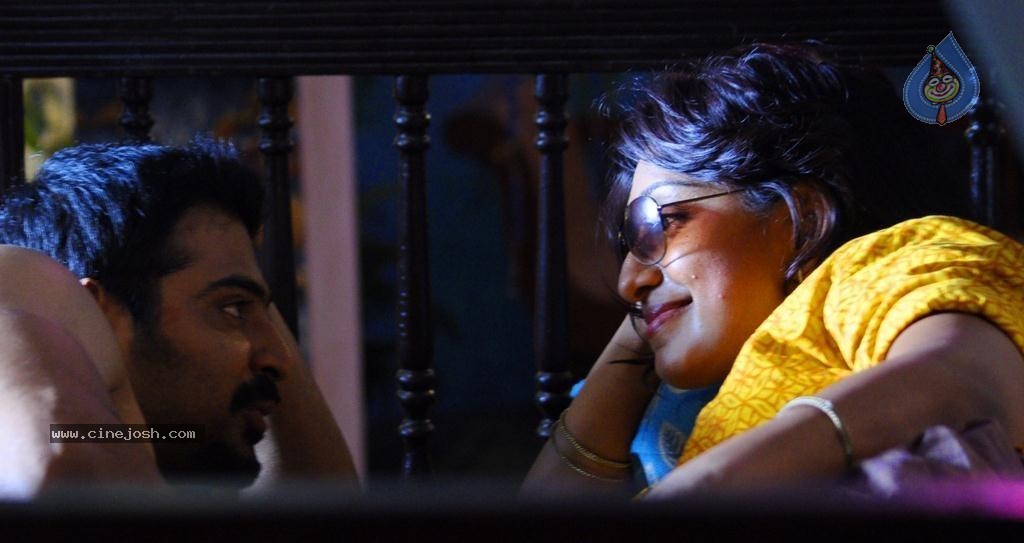 Andhra Mess Tamil Movie Stills - 14 / 56 photos