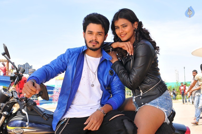 Angel Movie New Photos - 24 / 27 photos