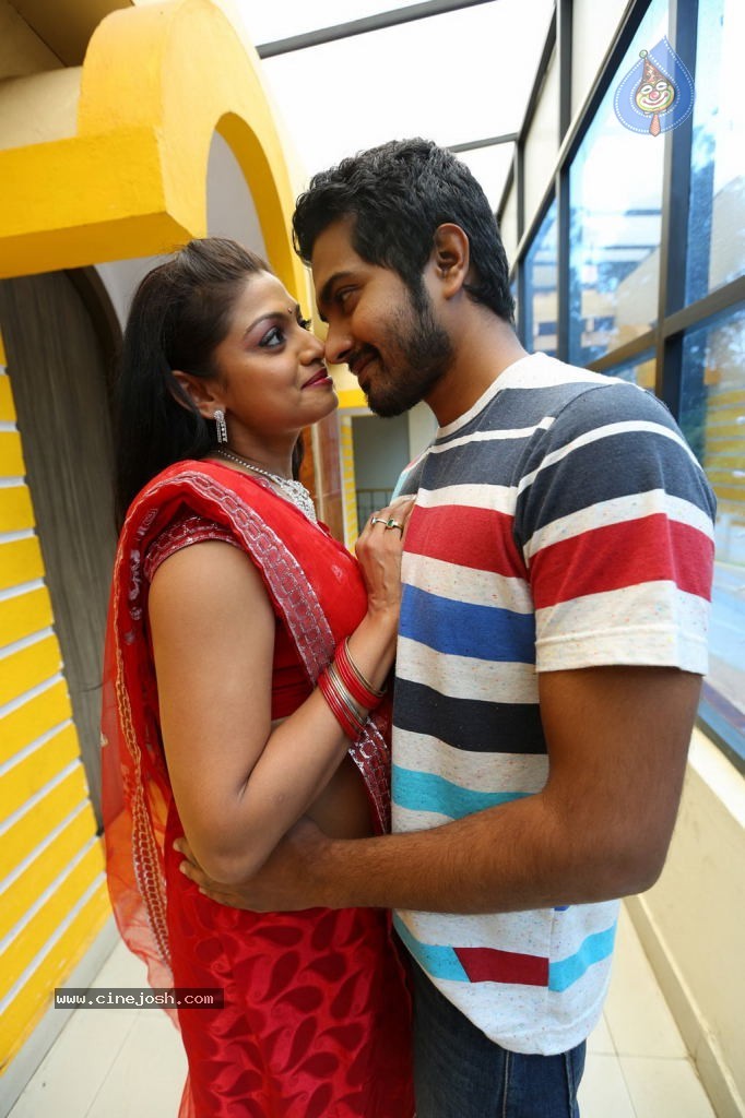 Angusam Tamil Movie Stills - 40 / 43 photos