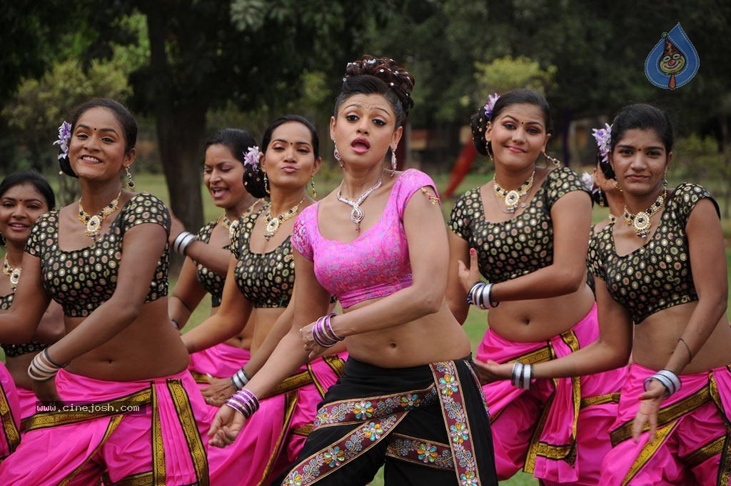 Angusam Tamil Movie Stills - 41 / 43 photos