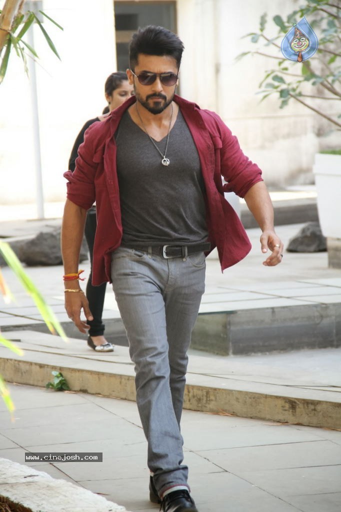 Anjaan Tamil Movie Stills - Photo 3 of 8 Anjaan Tamil Movie Stills - Photo 3 of 8