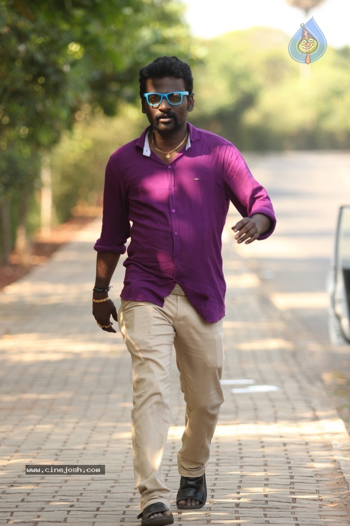 Antha Akkade Jarigindi Movie Stills - 1 / 6 photos