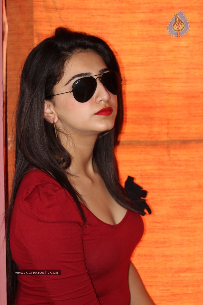 Antha Akkade Jarigindi Movie Stills - 3 / 13 photos