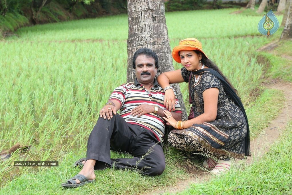 Antha Kuyil Neethana Tamil Movie Stills - 1 / 21 photos