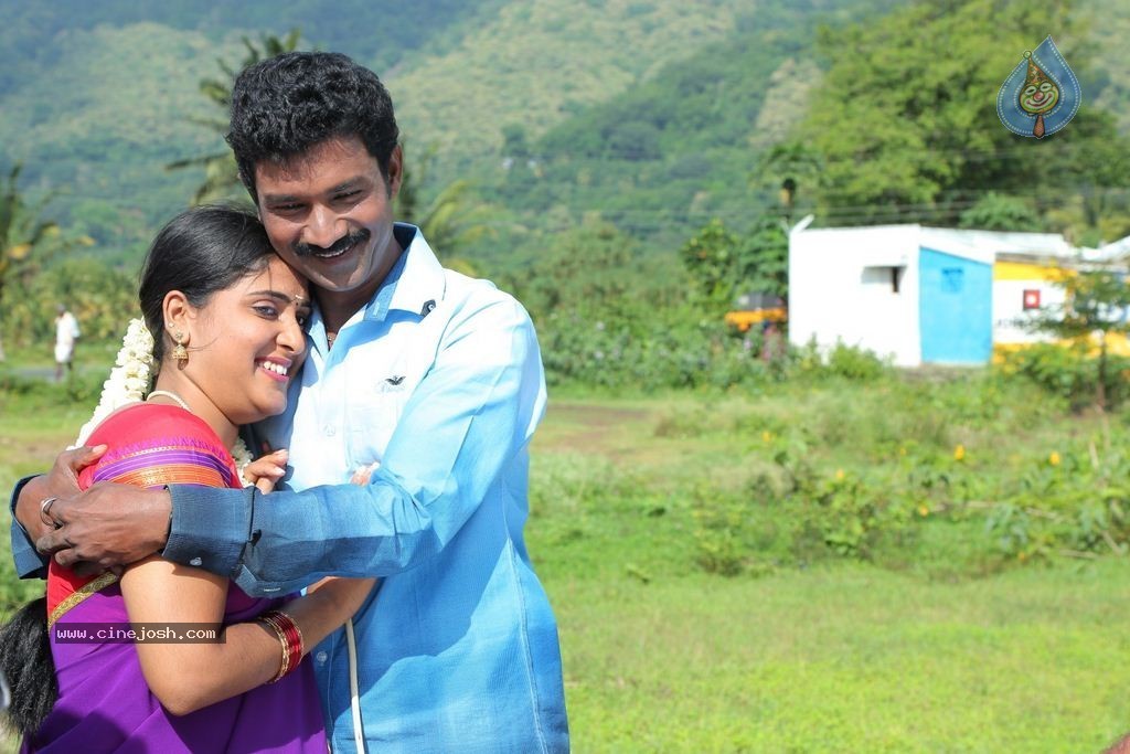 Antha Kuyil Neethana Tamil Movie Stills - 3 / 21 photos