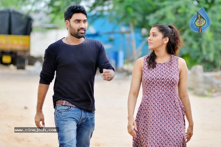 Anthaku Minchi Movie Stills - 9 / 10 photos