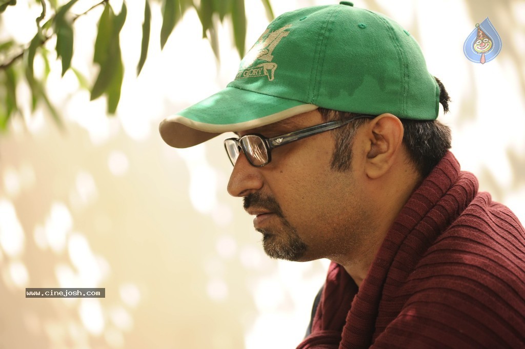 Anthaku Mundhu Aa Taruvatha Movie Stills - 19 / 38 photos