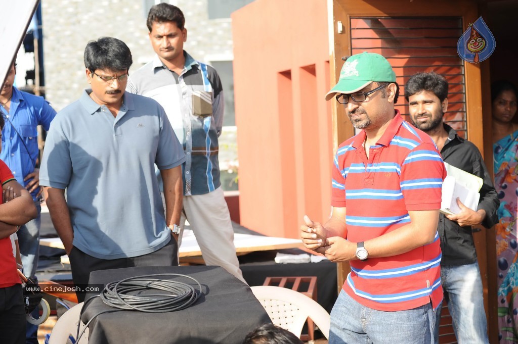 Anthaku Mundhu Aa Taruvatha Movie Stills - 24 / 38 photos