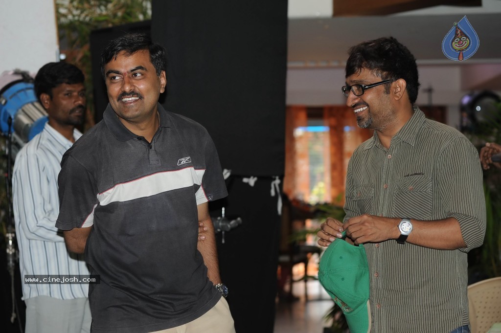 Anthaku Mundhu Aa Taruvatha Movie Stills - 30 / 38 photos