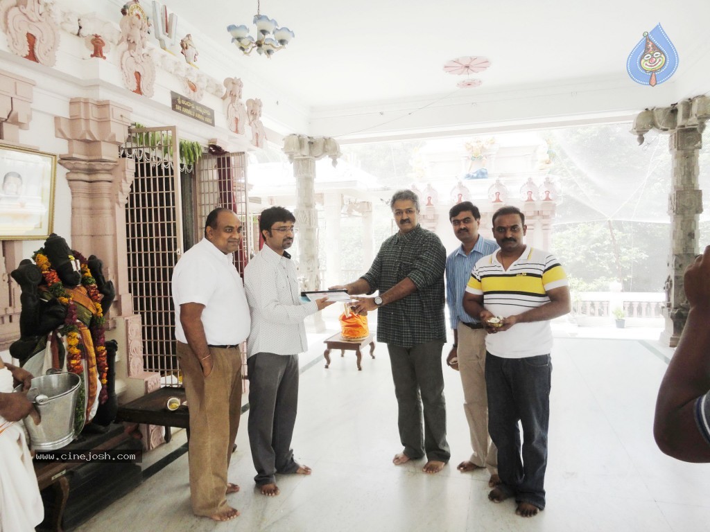 Anthaku Mundhu Aa Taruvatha Movie Stills - 36 / 38 photos