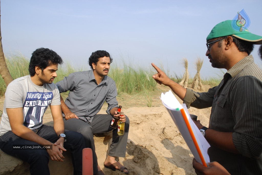 Anthaku Mundu Aa Tarvatha Stills n Walls - 20 / 82 photos