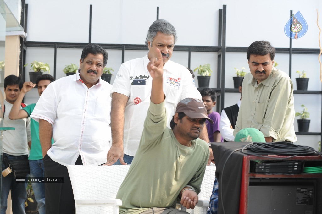 Anthaku Mundu Aa Tarvatha Stills n Walls - 39 / 82 photos