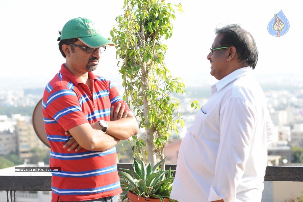 Anthaku Mundu Aa Tarvatha Stills n Walls - 46 / 82 photos