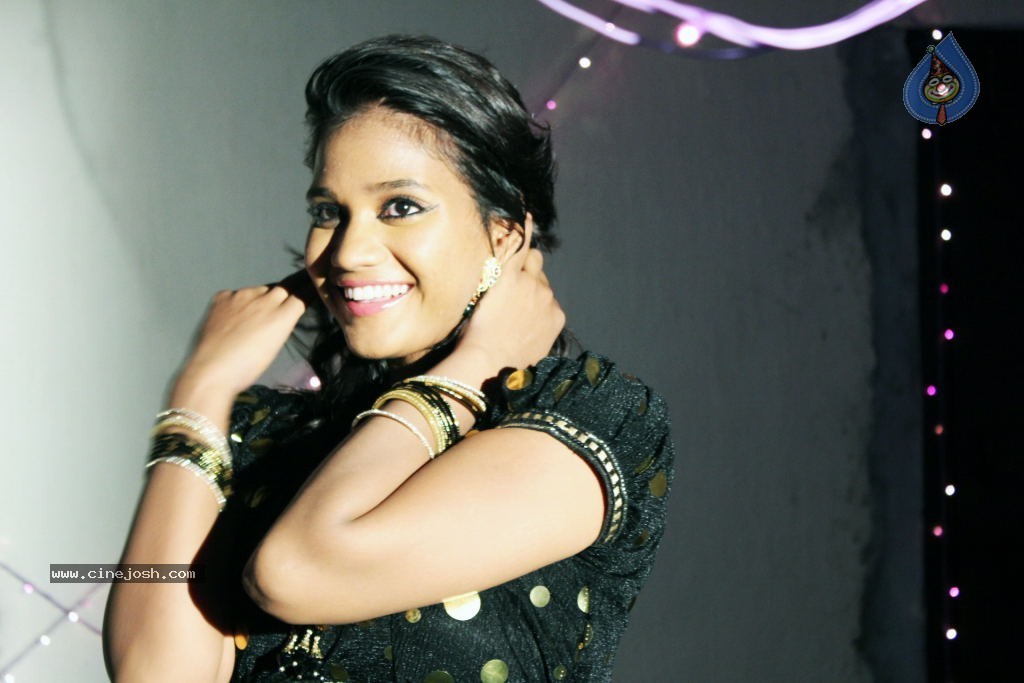 Anukunnadi Okati Ayinadi Okati Movie Stills - 29 / 68 photos