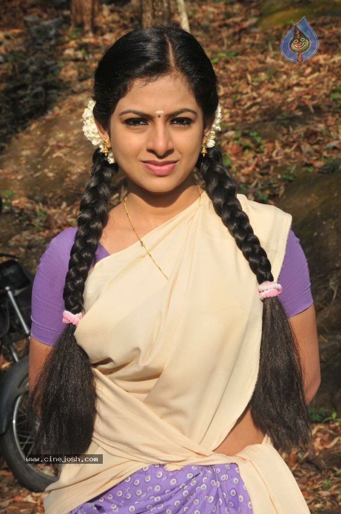 Apple Penne Tamil Movie Stills - 12 / 62 photos